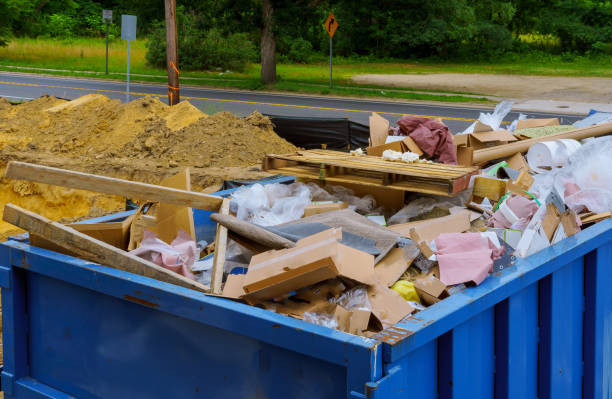 Best Yard Cleanup Services  in Patchogue, NY